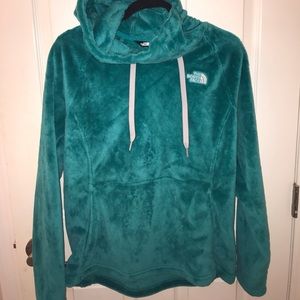 Northface Women’s Pullover